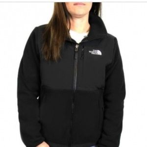 Women’s north face